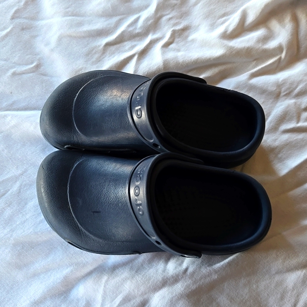 CROCS Sz: M6 W7 Color:Blue